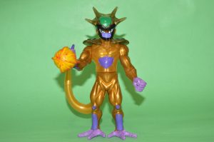 Golden Frieza and Cell had a child. Somebody should kill it with fire.