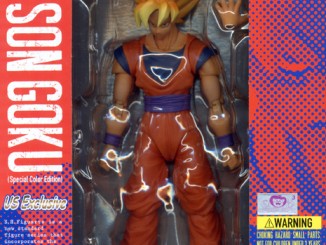 San Diego Comic Con 2011 Super Saiyan Goku Exclusive