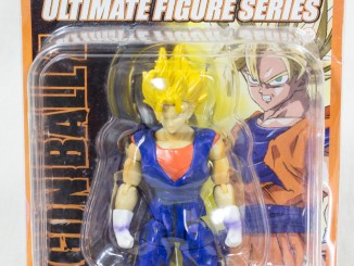Ultimate Figure Full Action - Vol. 6 Super Saiyan Vegetto
