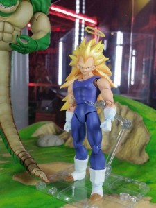 Sh Figuarts Super Saiyan 3 Vegeta at Tamashii Nation 2015