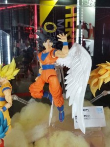 SH Figuarts Angel Goku at Tamashii Nation 2015