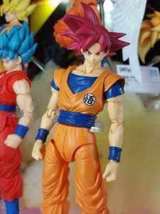 SH Figuarts Super Saiyan God Goku at Tamashii Nation 2015